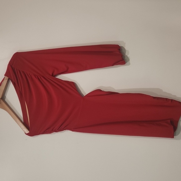 2 Saints Women's Elegant Red One-Shoulder Dress - Picture 6 of 6